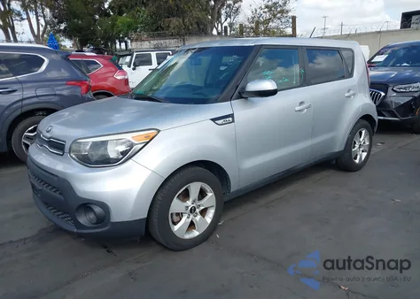 2017 Kia Soul z USA, uszkodzony, nr VIN KNDJN2A21H7448882